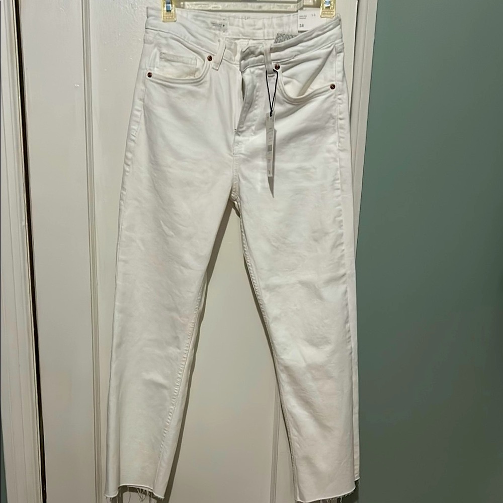 NWT Zara White Crop Flare Leg Jeans size 6 chic cotton minimalist